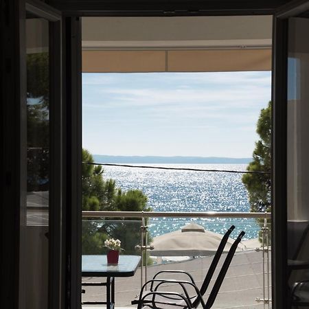 Vertigo Seaside Apartments Никити Экстерьер фото