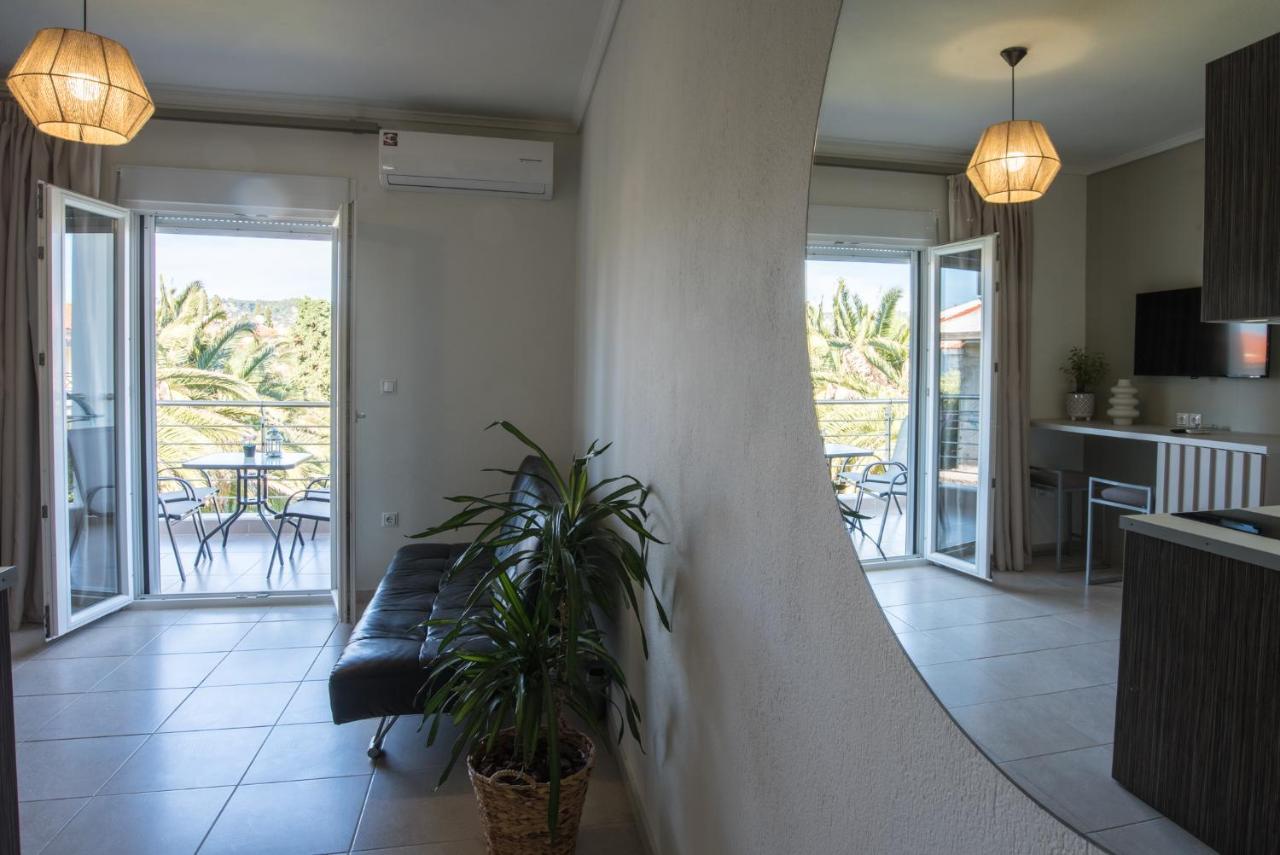 Vertigo Seaside Apartments Никити Экстерьер фото