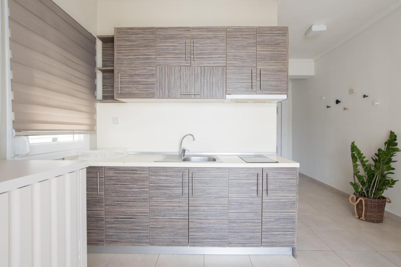 Vertigo Seaside Apartments Никити Экстерьер фото